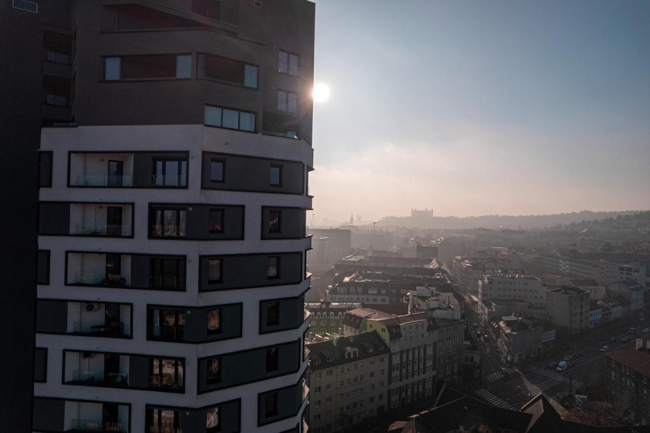 Apartamento Lam Mint - Ac - Balcony Bratislava Exterior foto